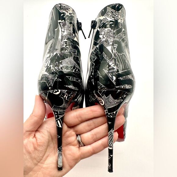 Christian Louboutin So Kate 100 Booty Patent Nicograf Graffiti Booties EU 38 US8 - Picture 8 of 12